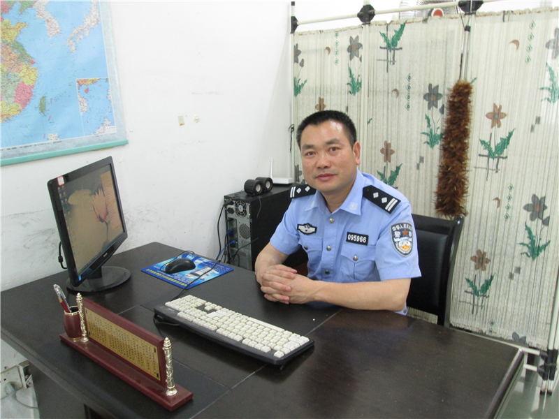 肖警长